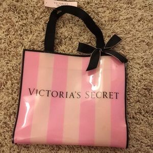 Cute little petite vs bag